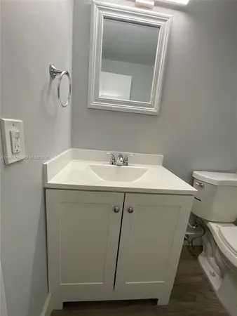 $1,700 | 1026 Pennsylvania Avenue, Unit 2, Miami Beach, FL 33139