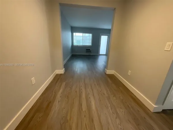 $1,700 | 1026 Pennsylvania Avenue, Unit 2, Miami Beach, FL 33139