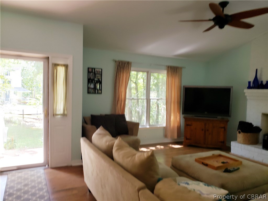 7611 Catlett Road Gloucester, VA 23061 - Photo 6 of 14 Gallery Image 6