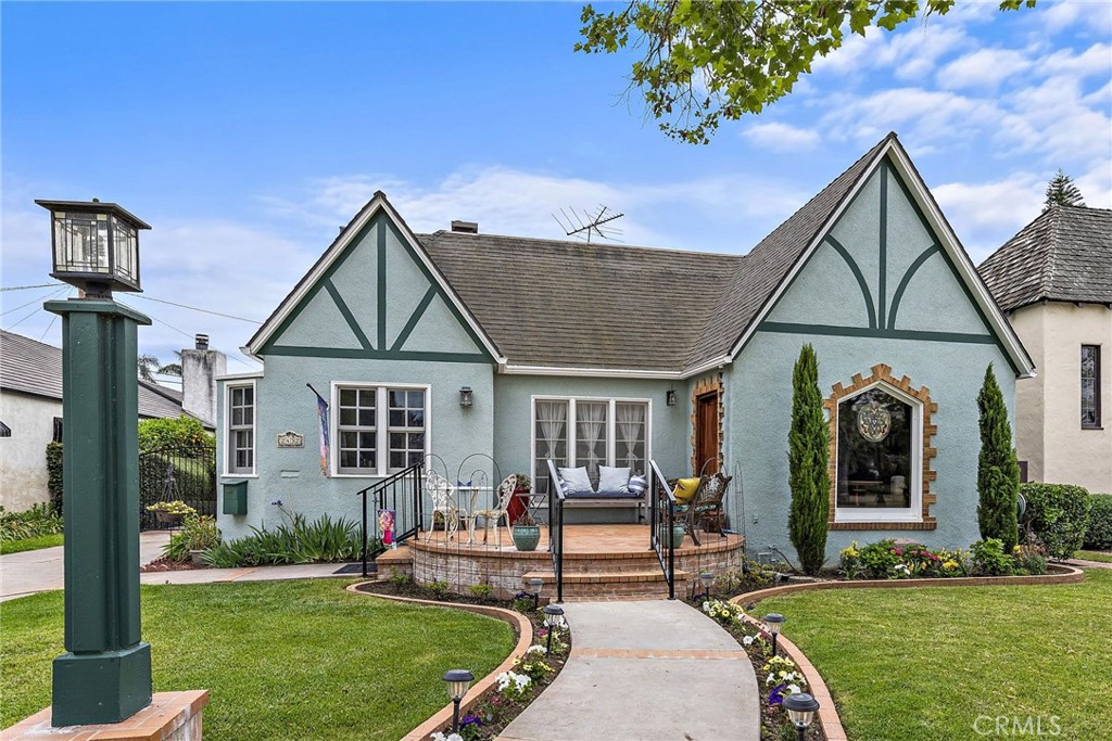 2432 North Riverside Drive Santa Ana, CA 92706 - Photo 1 of 1 Gallery Image 1