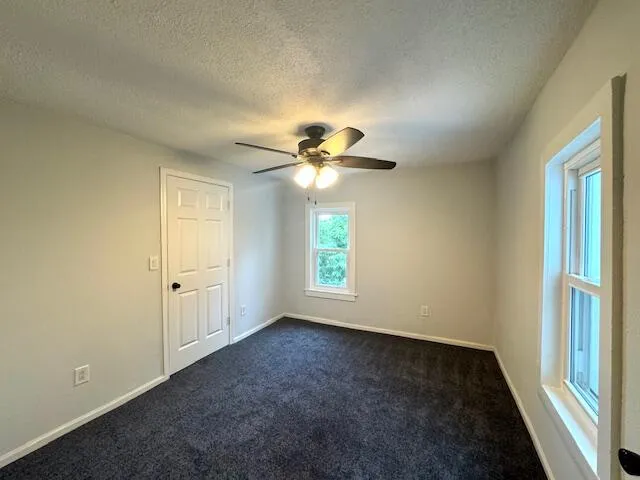a view of empty room with window