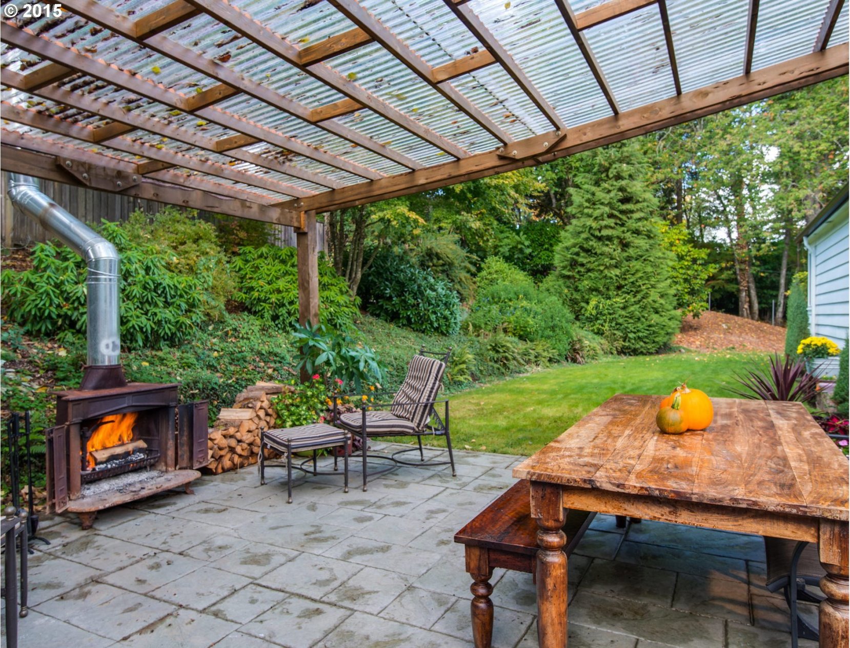 9921 Southwest Lancaster Road Portland, OR 97219 - Photo 17 of 19 Gallery Image 17