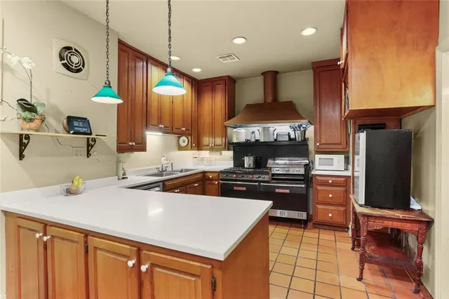 $450,000 | 2700 Octavia Street, New Orleans, LA 70115