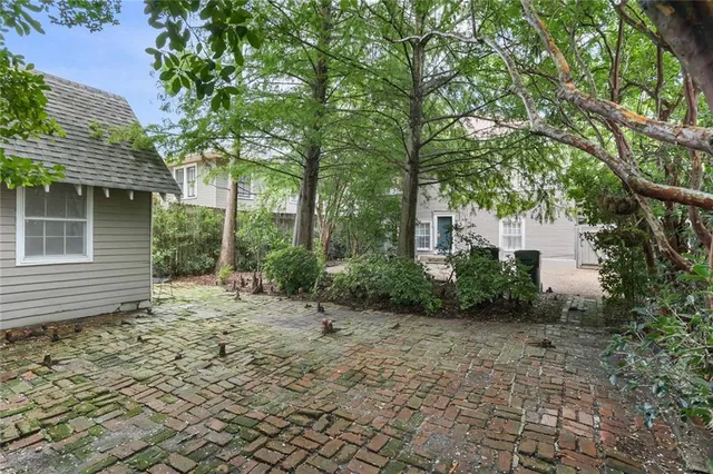 $450,000 | 2700 Octavia Street, New Orleans, LA 70115