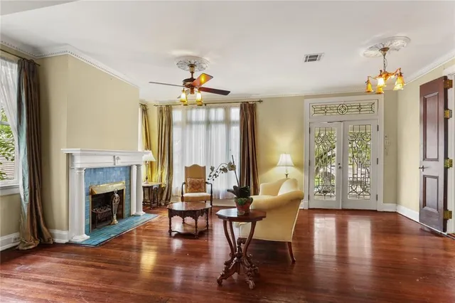 $450,000 | 2700 Octavia Street, New Orleans, LA 70115