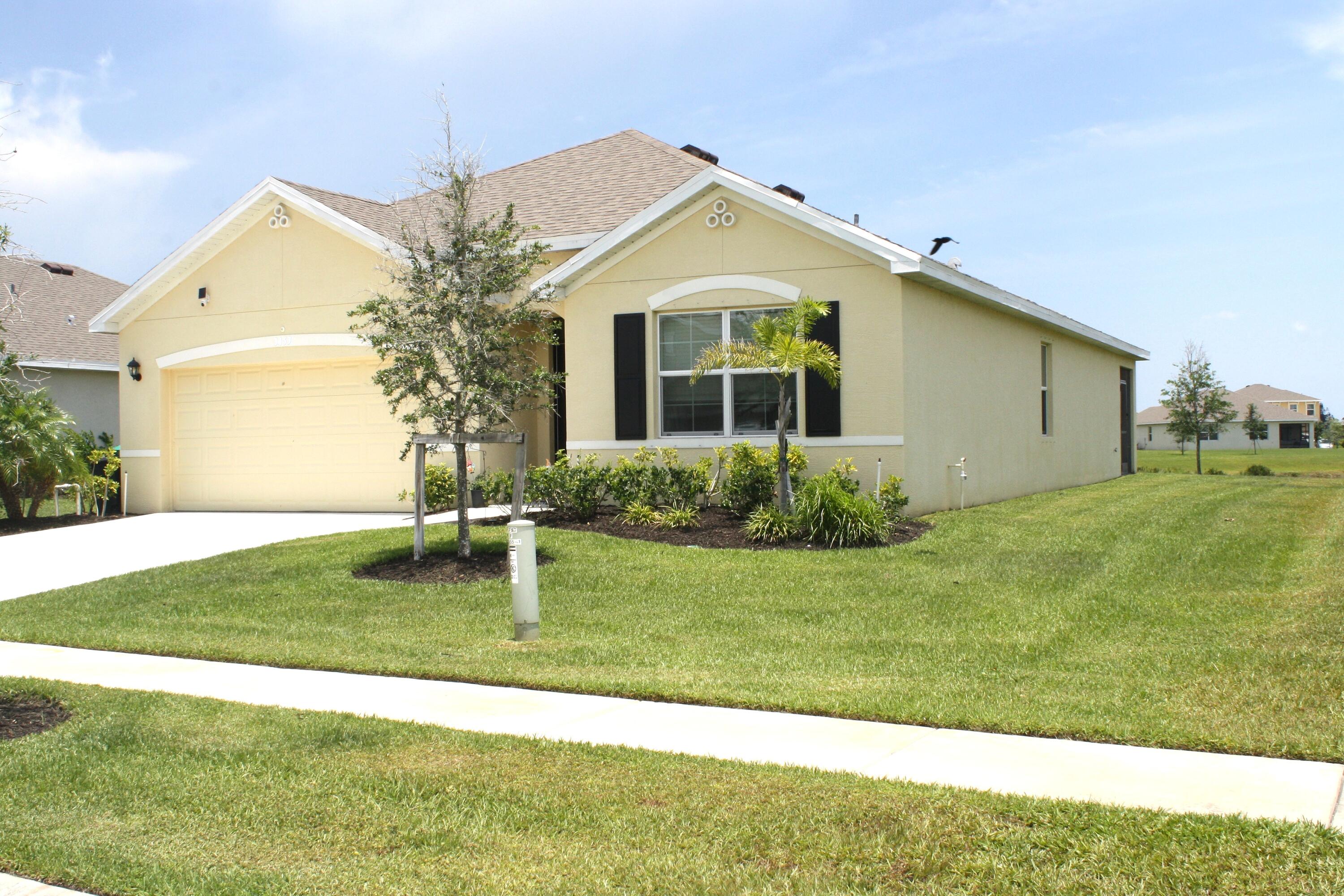 3453 Trinity Circle Fort Pierce, FL 34945 - Photo 2 of 21 IMG_2439