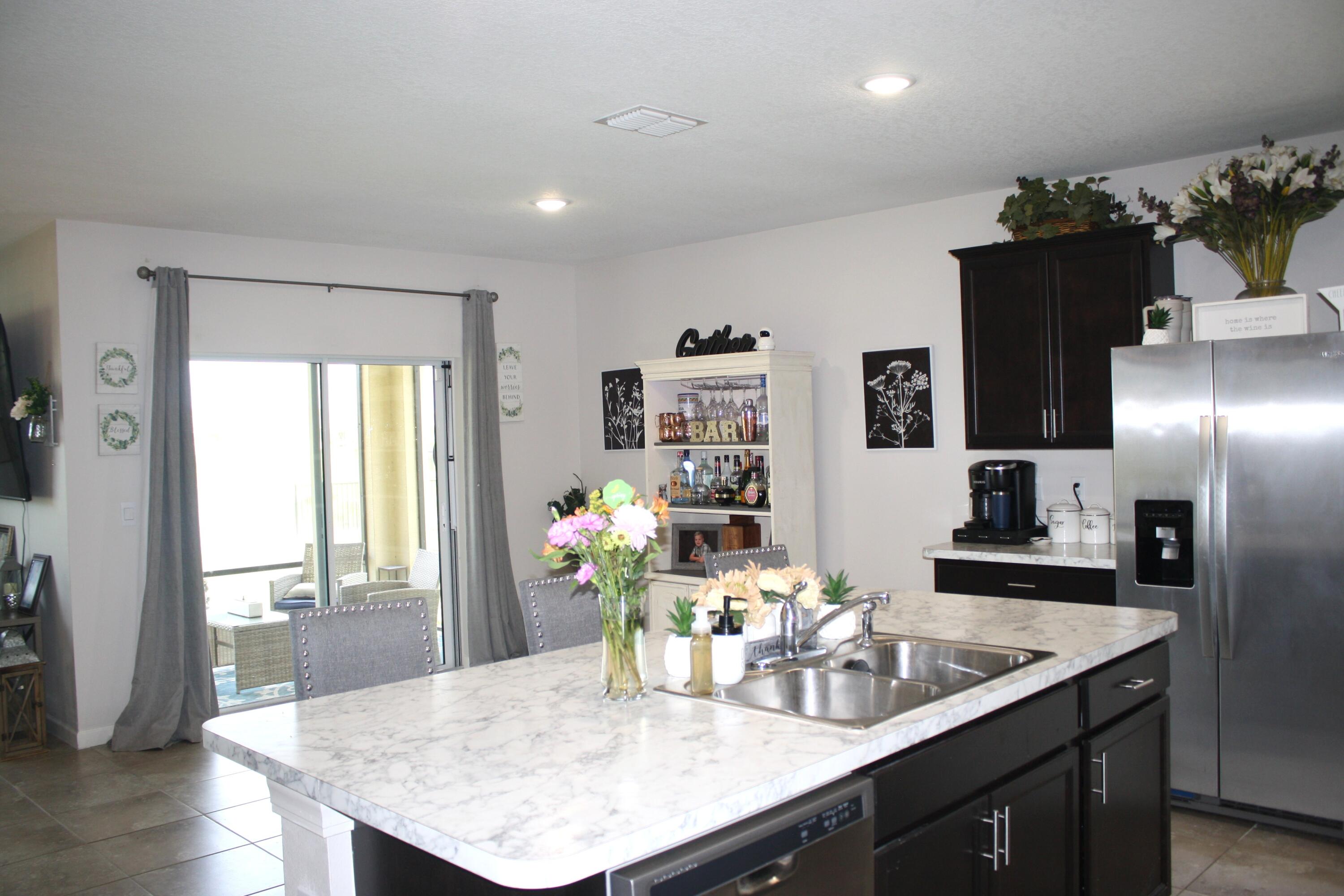 3453 Trinity Circle Fort Pierce, FL 34945 - Photo 7 of 21 IMG_2328