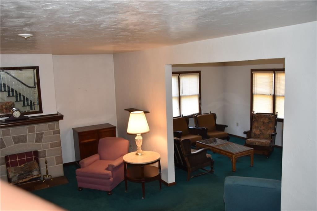 327 Siebert Road Pittsburgh, PA 15237 - Photo 10 of 19
