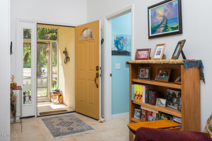 1856 Rustic Lane Melbourne, FL 32934 - Photo 7 of 17 Entrance