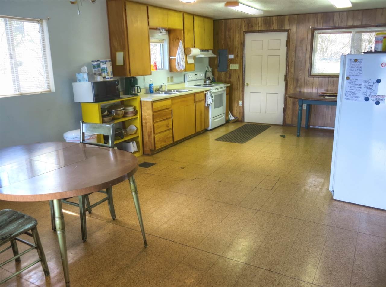 46009 Larson Beach Road Loon Lake, WA 99148 - Photo 5 of 20