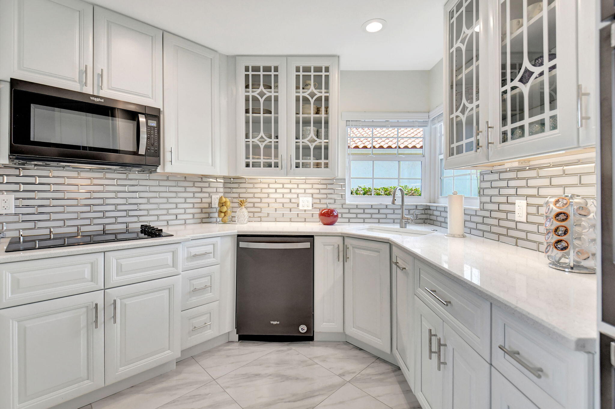 19880 Milan Terrace Boca Raton, FL 33434 - Photo 28 of 83 Kitchen
