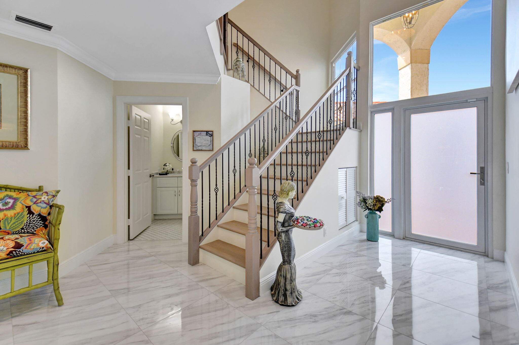 19880 Milan Terrace Boca Raton, FL 33434 - Photo 5 of 83 Foyer
