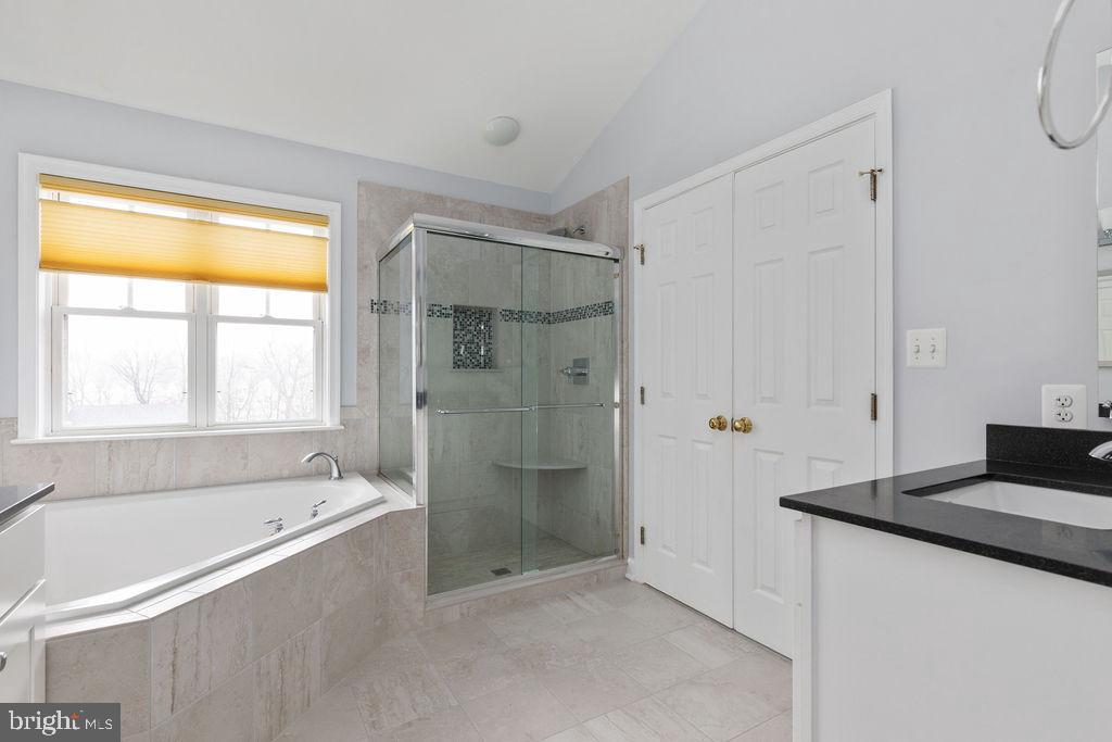 11121 Little Compton Drive Reston, VA 20191 - Photo 18 of 37 Gallery Image 18