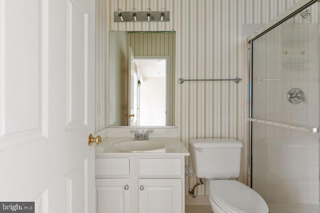 11121 Little Compton Drive Reston, VA 20191 - Photo 26 of 37 Gallery Image 26