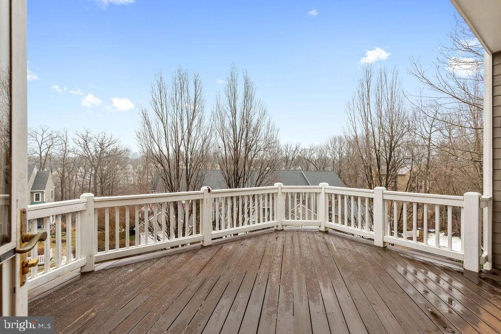 11121 Little Compton Drive Reston, VA 20191 - Photo 29 of 37 Gallery Image 29