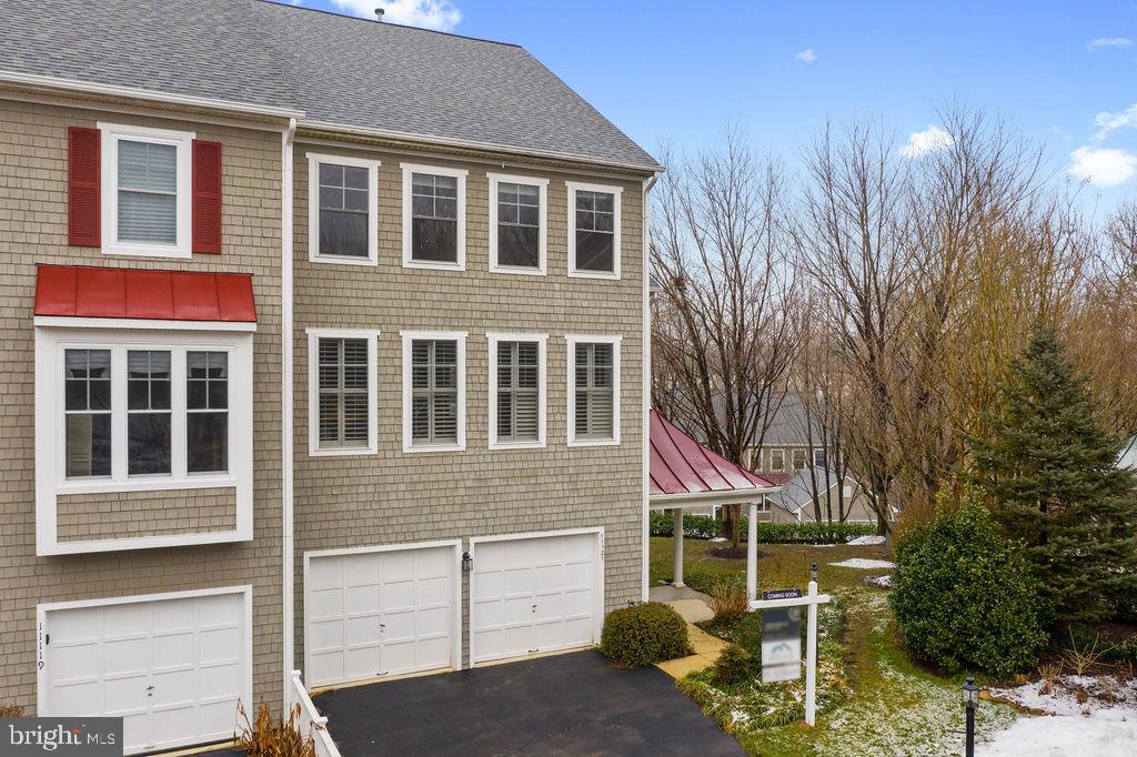11121 Little Compton Drive Reston, VA 20191 - Photo 33 of 37 Gallery Image 33