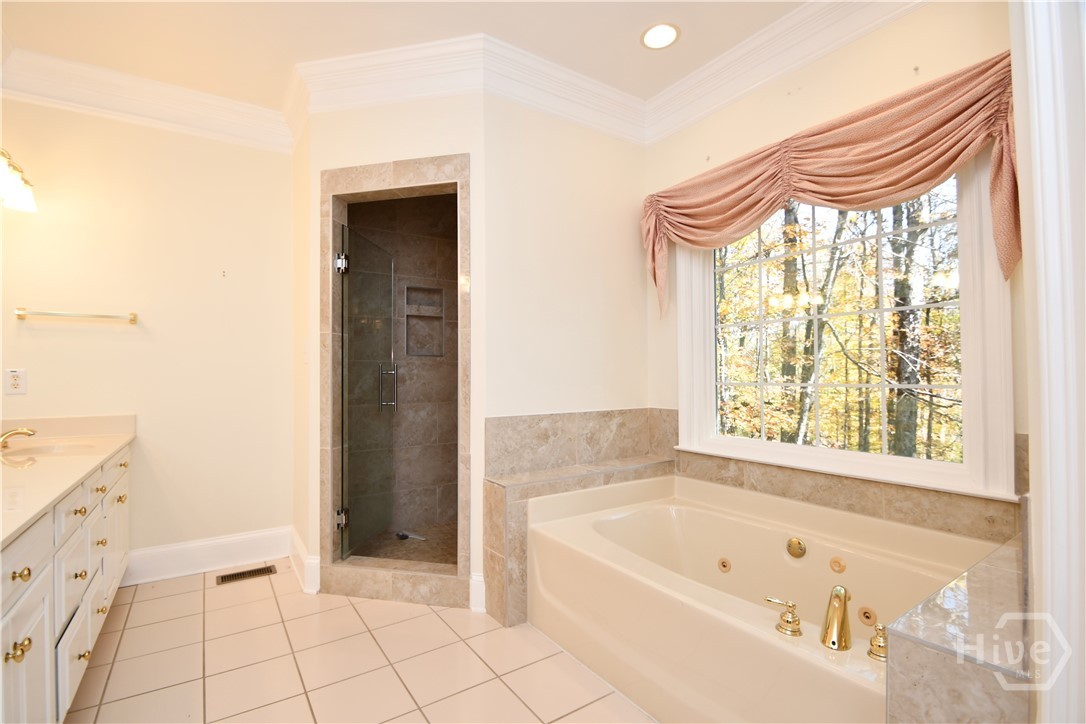 218 Thornhill Drive Athens, GA 30607 - Photo 28 of 68