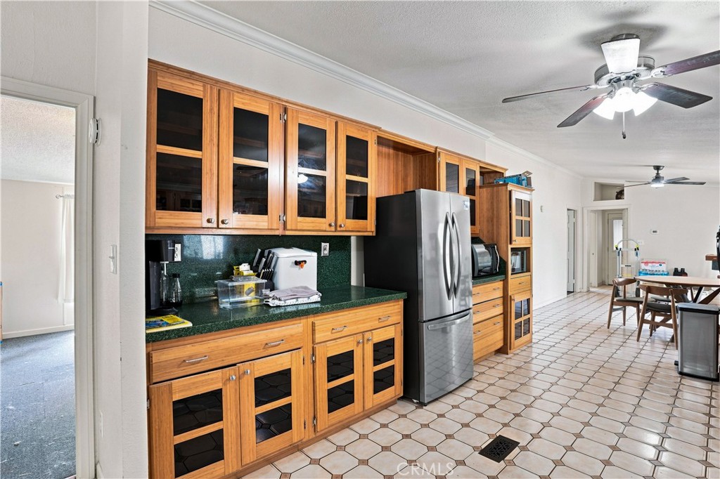 31215 Byers Road Menifee, CA 92584 - Photo 16 of 66 31215 Kitchen