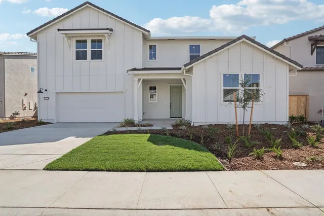 $949,000 | 10333 Lavigne Way, Elk Grove, CA 95757