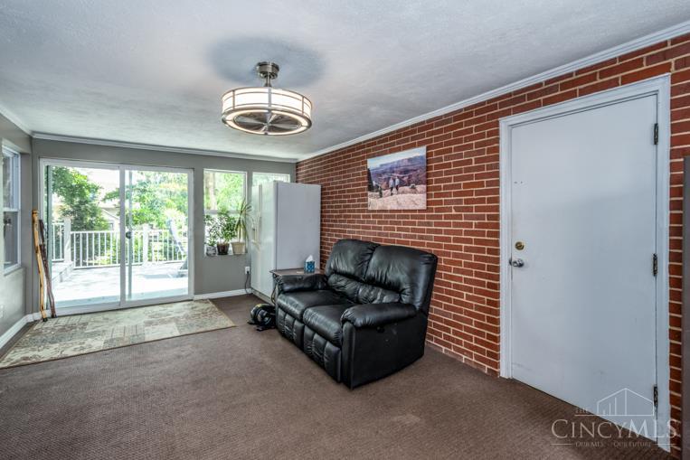 8188 Columbia Road Maineville, OH 45039 - Photo 44 of 54