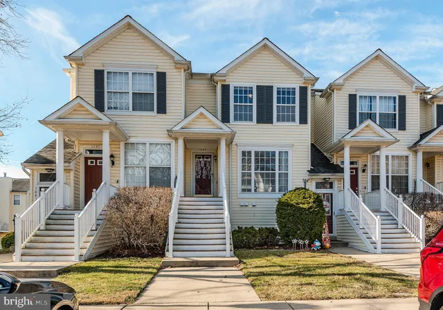 $364,900 | 1687 Fallowfield Court, Crofton, MD 21114