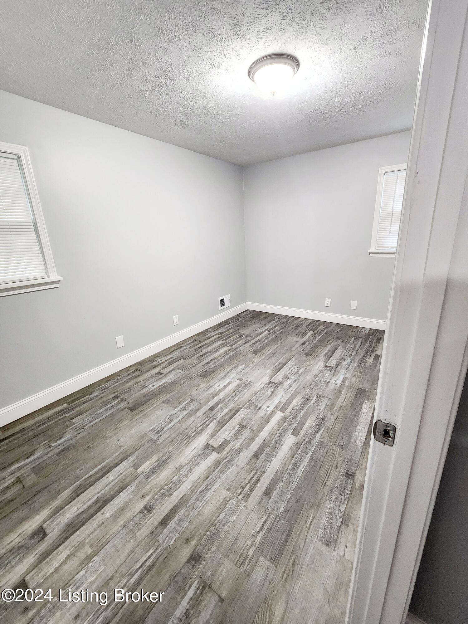 1201 Rudgate Cove Louisville, KY 40214 - Photo 29 of 44 Bedroom