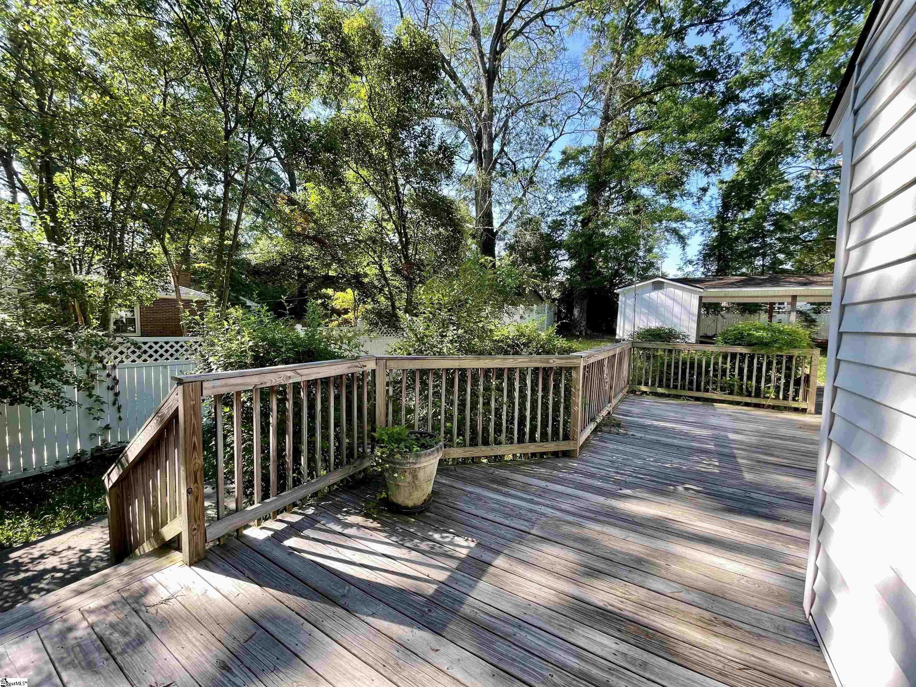 600 Calvert Avenue Clinton, SC 29325 - Photo 18 of 25
