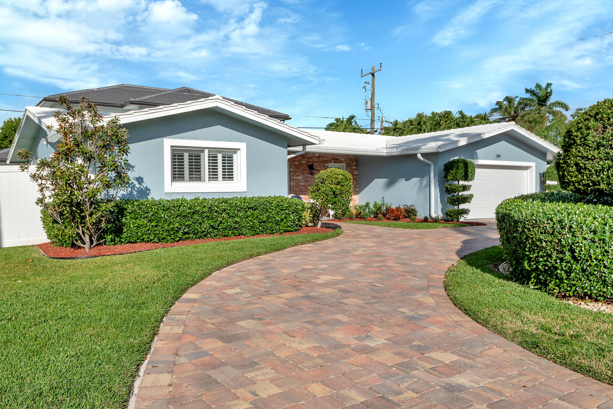3161 Northeast 28th Avenue Lighthouse Point, FL 33064 - Photo 1 of 27 3161 - 008