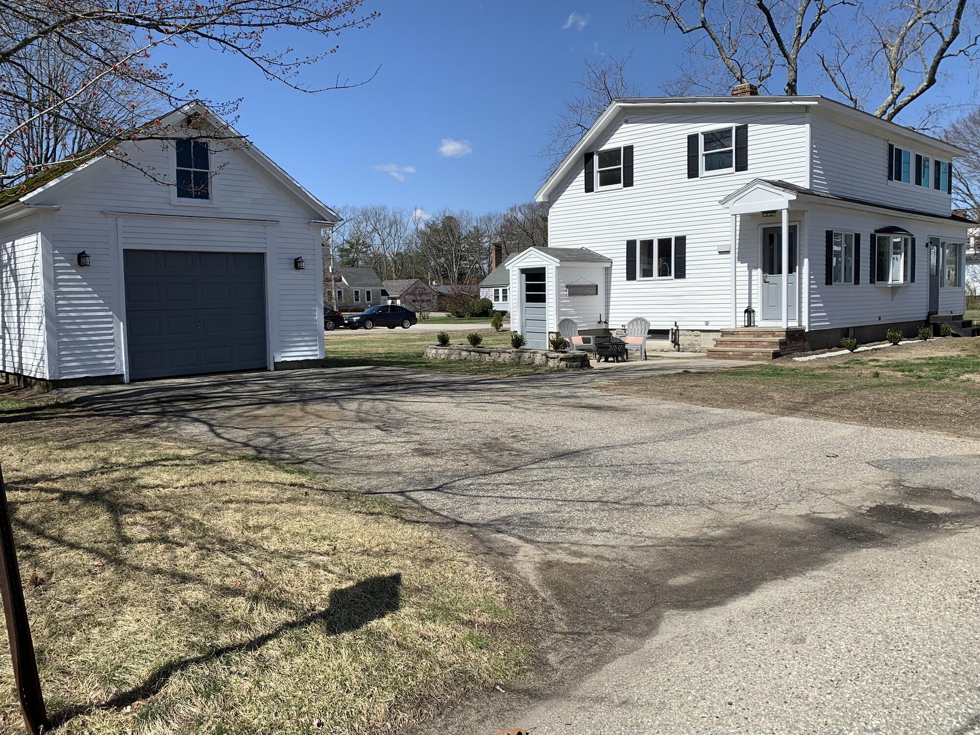 6 Berwick Road Sanford, ME 04073 - Photo 1 of 24 1 bro