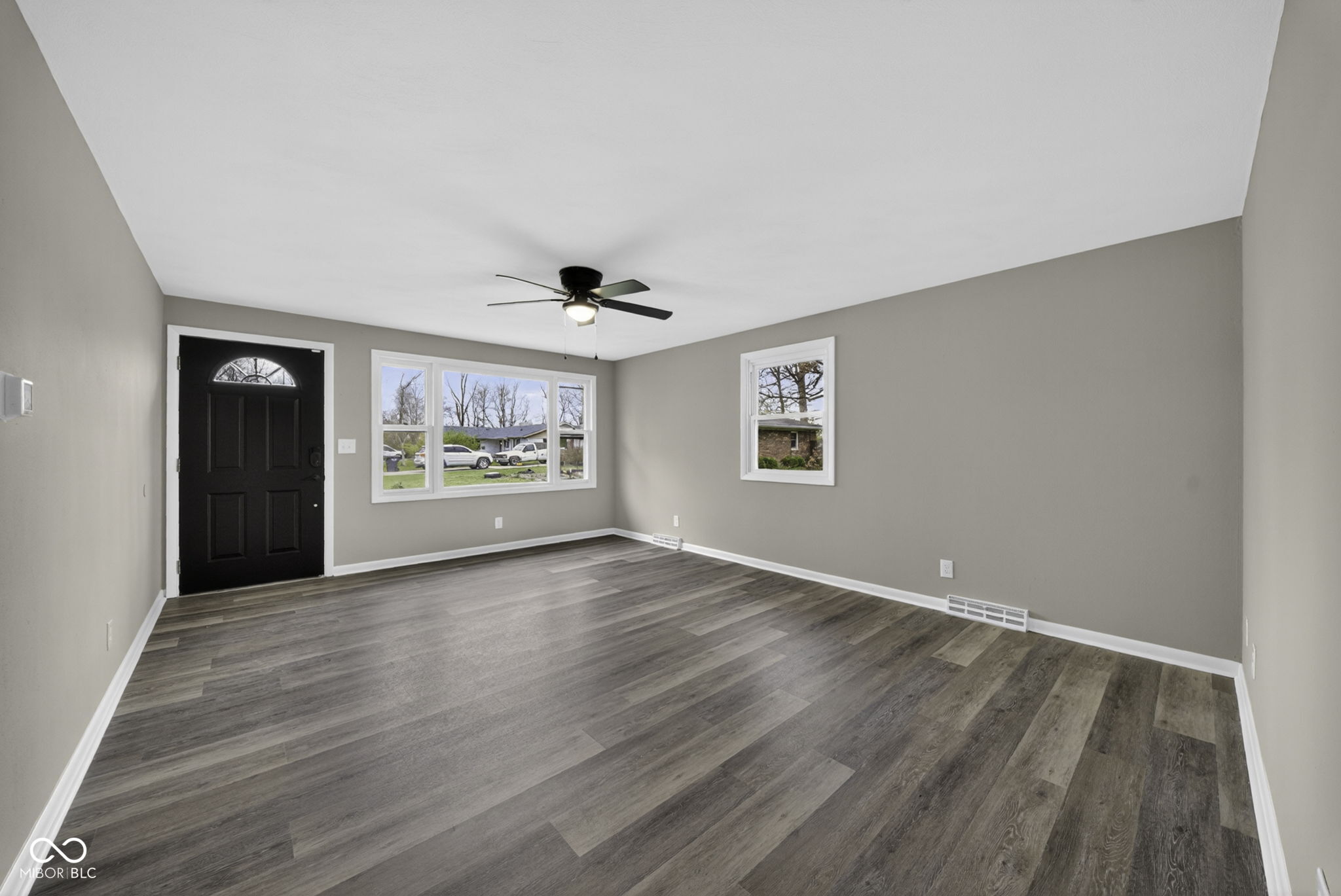 3531 Tudor Road Anderson, IN 46012 - Photo 3 of 33