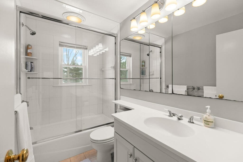 21 Brooks Road Wayland, MA 01778 - Photo 21 of 24 Gallery Image 21