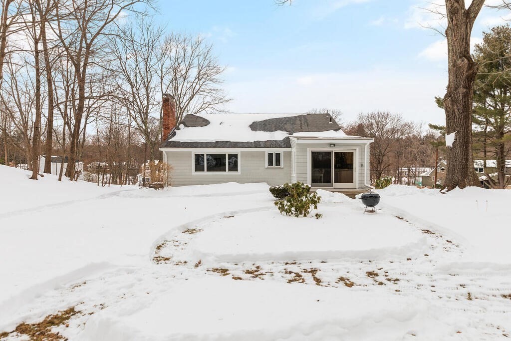 21 Brooks Road Wayland, MA 01778 - Photo 23 of 24 Gallery Image 23