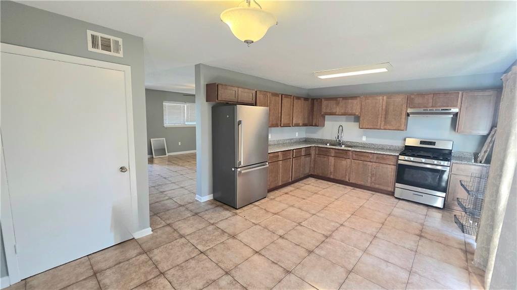 411 Omega Street, Unit B Belle Chasse, LA 70037 - Photo 4 of 12