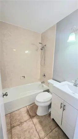 $1,700 | 411 Omega Street, Unit B, Belle Chasse, LA 70037