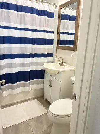 $2,950 | 3412 Spring Street, Pompano Beach, FL 33062