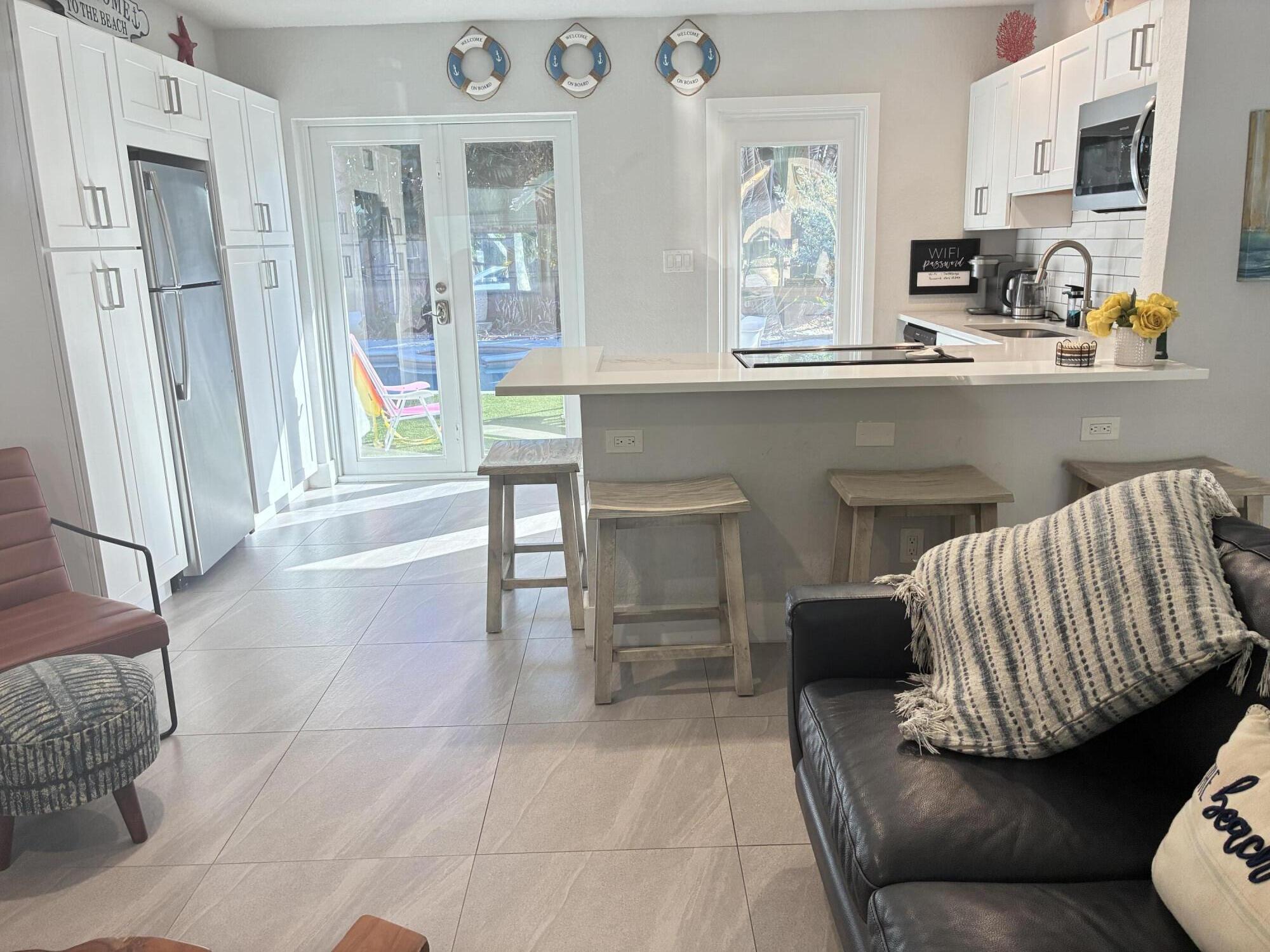 3412 Spring Street Pompano Beach, FL 33062 - Photo 4 of 15 IMG_0296