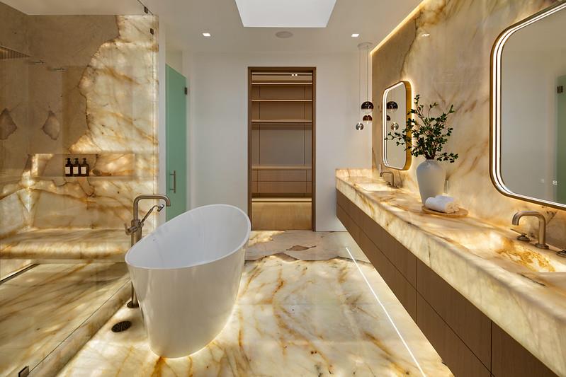 349 Walsh Road Atherton, CA 94027 - Photo 18 of 34 a bathroom with a tub sink and mirror