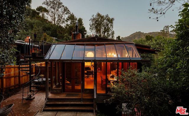 a view of house and outdoor space