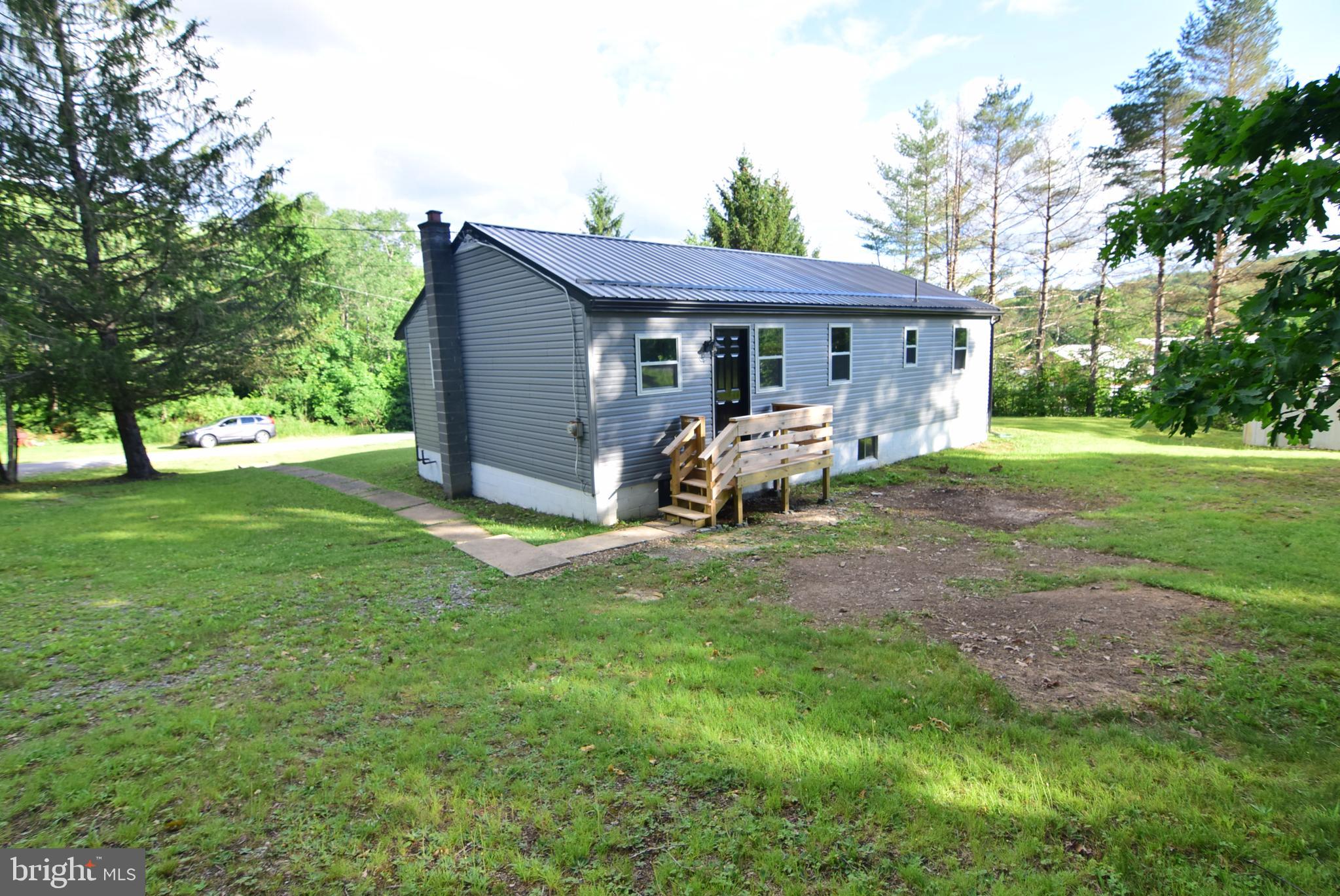 280 Old Side Road Clarence, PA 16829 - Photo 7 of 40