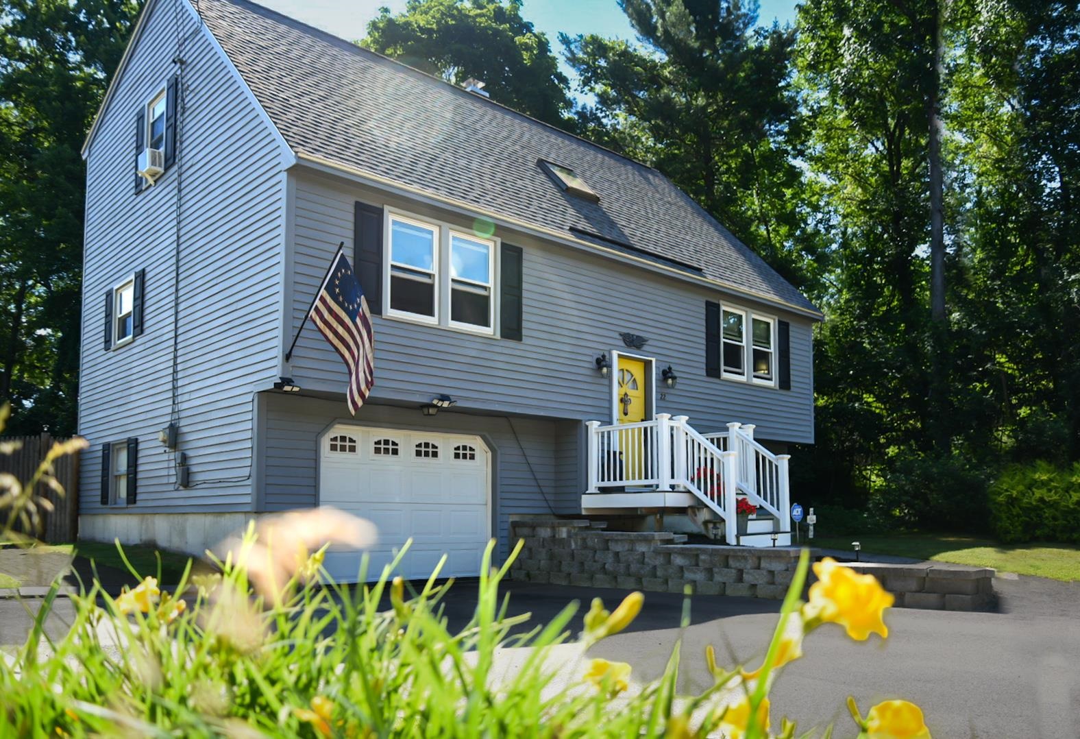 22 Edgewood Street Milford, NH 03055 - Photo 9 of 60