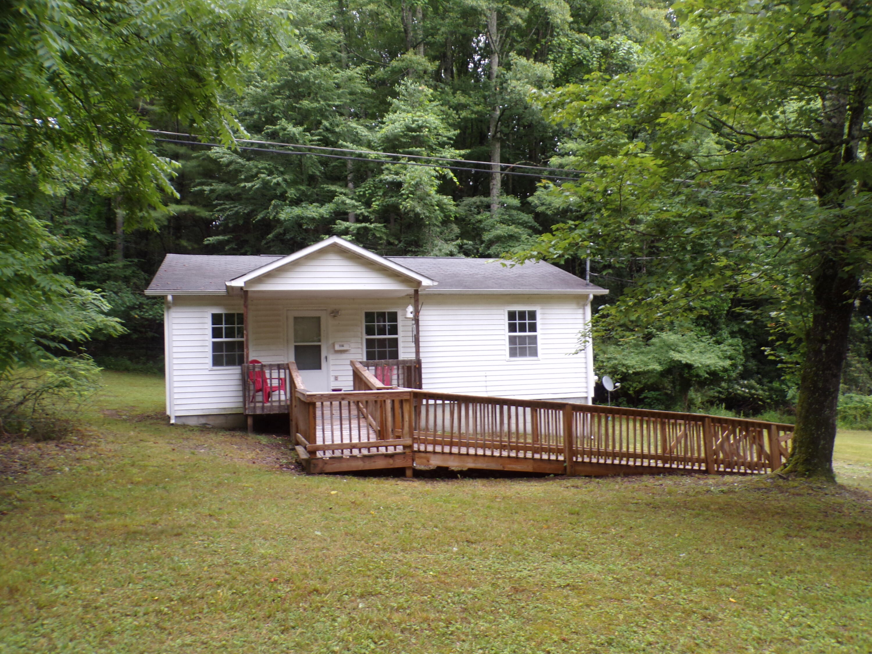 716 Eastridge Road Mountain City, TN 37683 - Photo 1 of 19 103_5928
