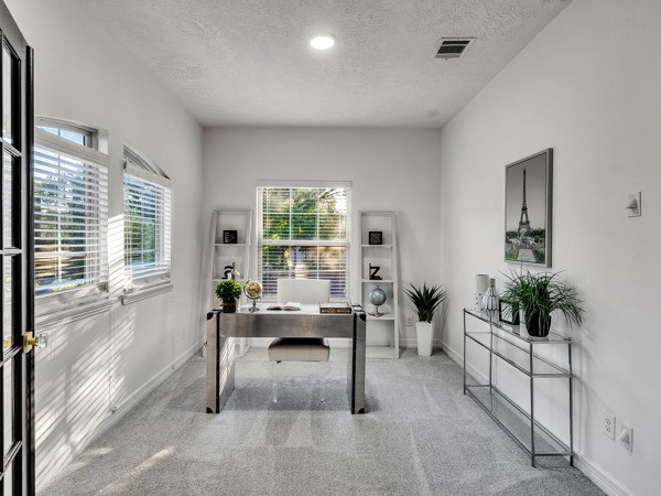 2523 Watts Street Houston, TX 77030 - Photo 31 of 45 a living room with furniture and large windows