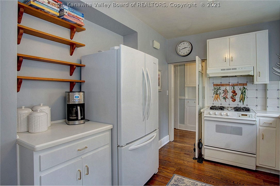 808 Middle Road Charleston, WV 25314 - Photo 21 of 50 Gallery Image 21