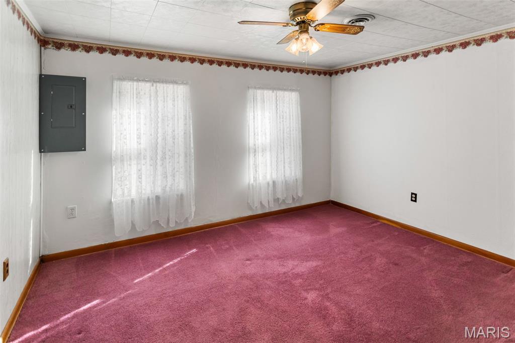 1000 Sumner Street Jerseyville, IL 62052 - Photo 12 of 30