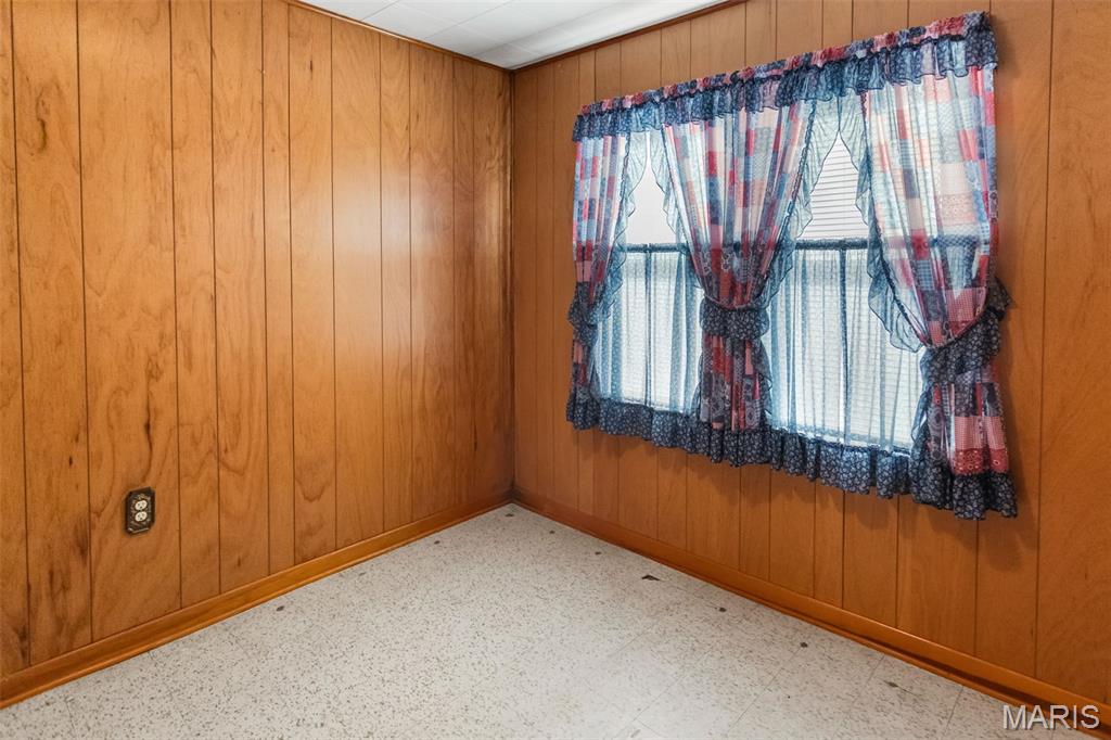 1000 Sumner Street Jerseyville, IL 62052 - Photo 20 of 30