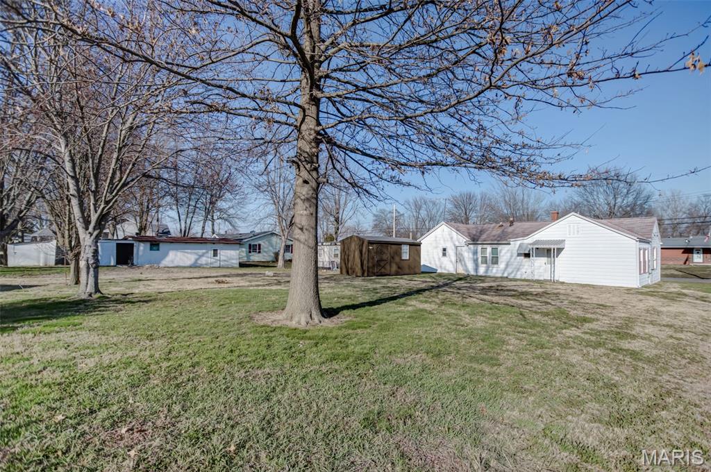 1000 Sumner Street Jerseyville, IL 62052 - Photo 26 of 30