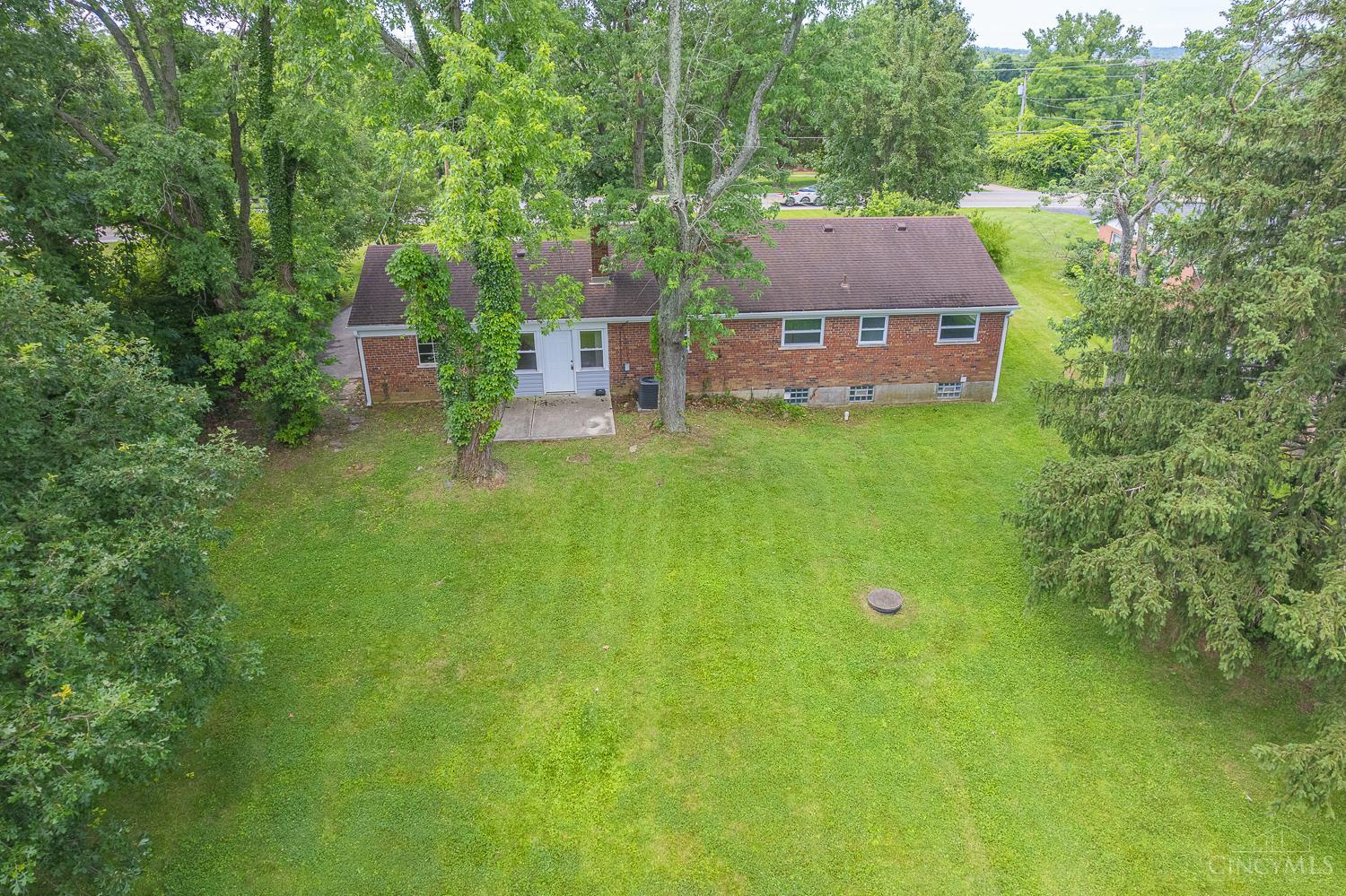 6718 Springdale Road Cincinnati, OH 45247 - Photo 30 of 34