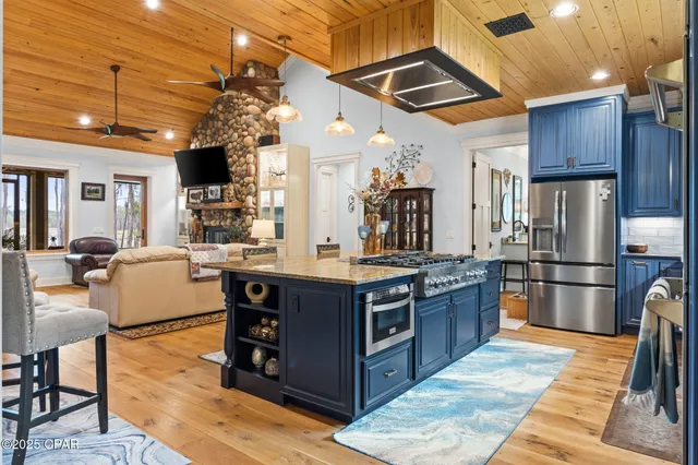 $849,000 | 3130 Magnolia Way, Vernon, FL 32462