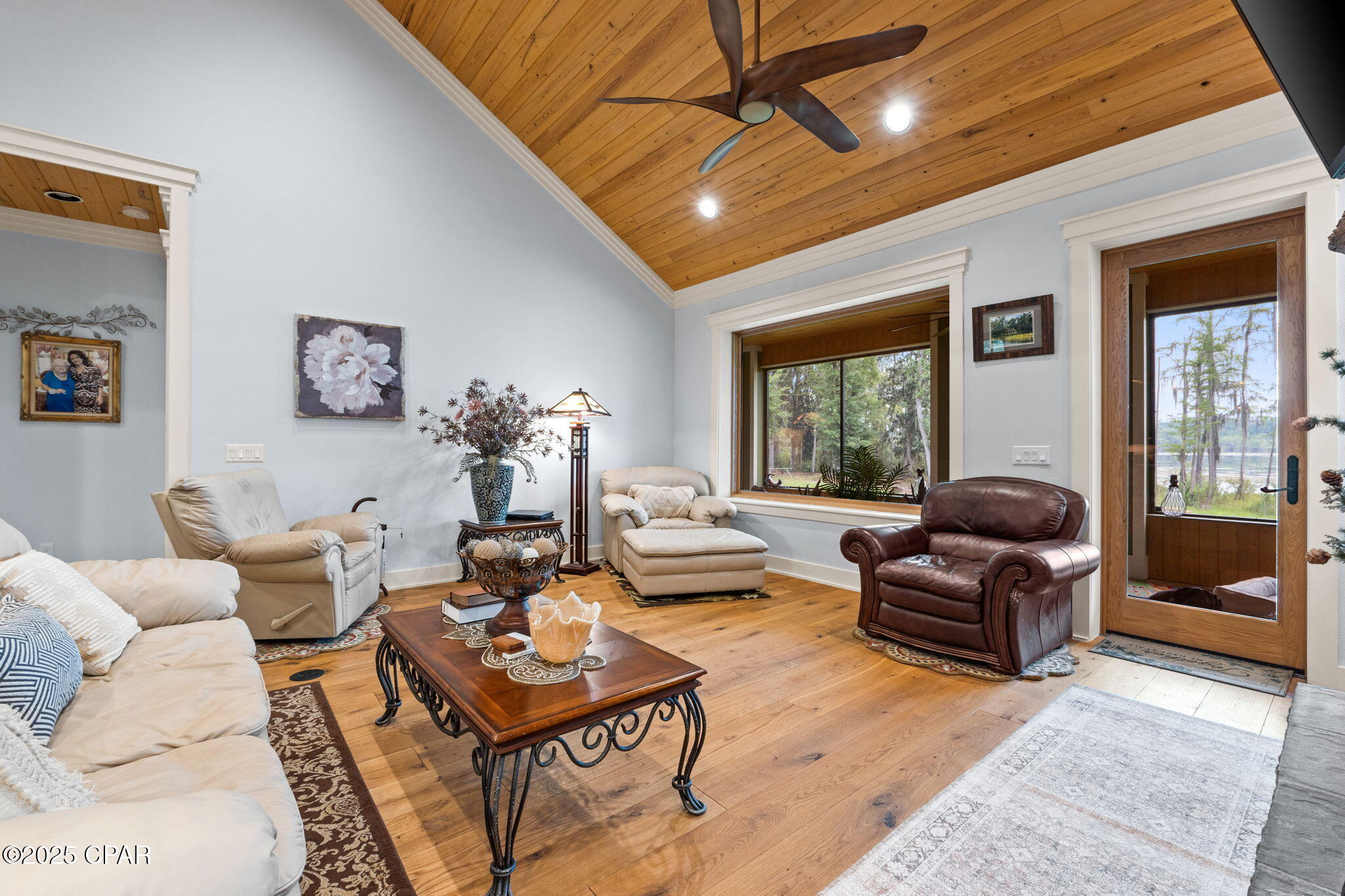 3130 Magnolia Way Vernon, FL 32462 - Photo 18 of 75