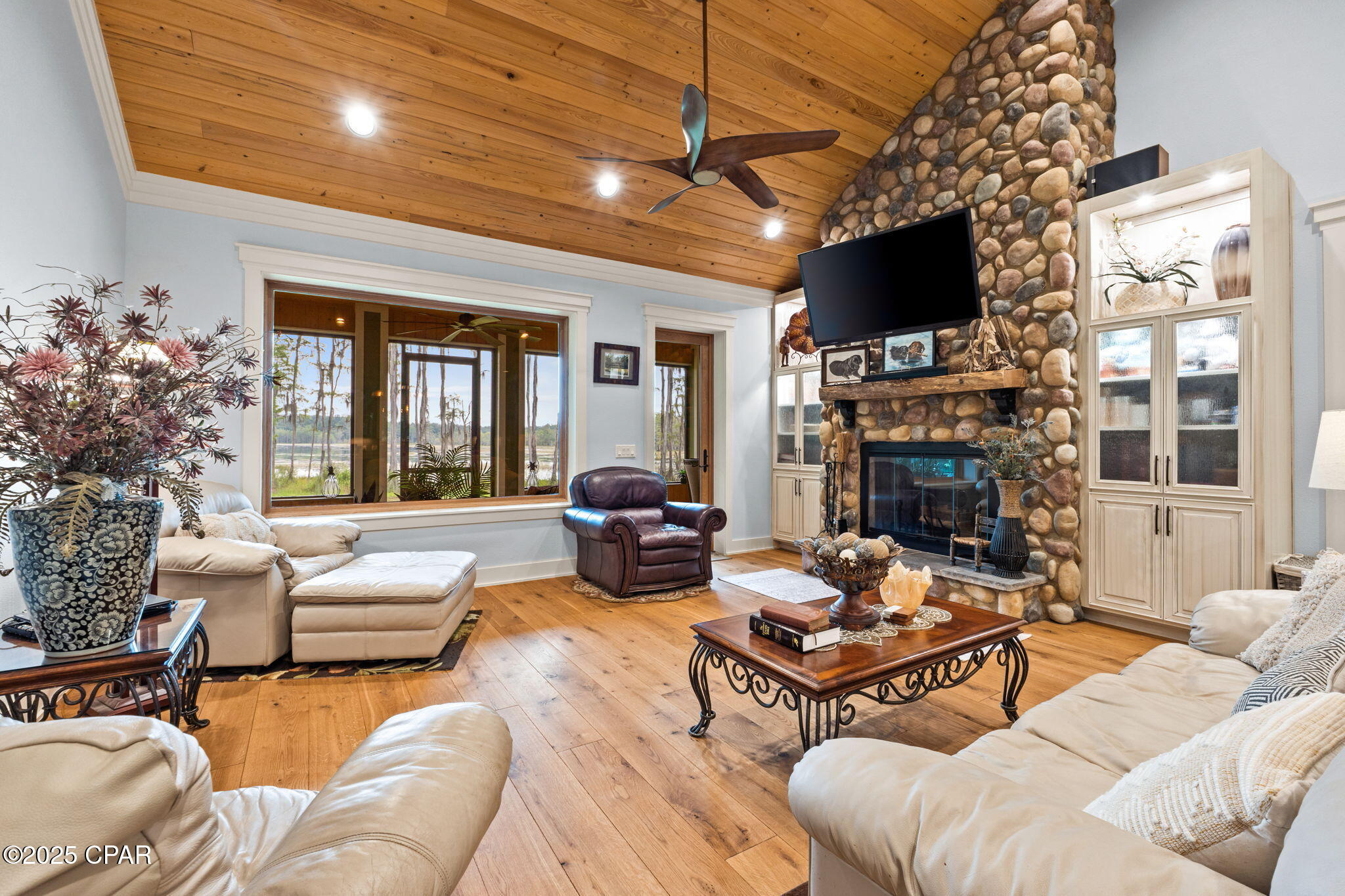 3130 Magnolia Way Vernon, FL 32462 - Photo 19 of 75